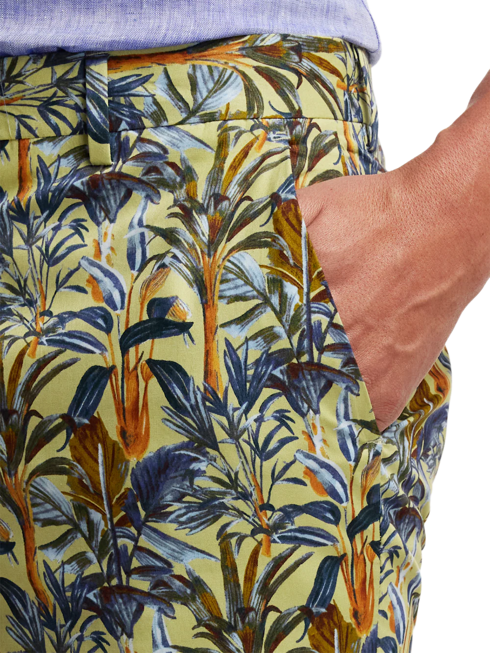 Cotton Printed Flat Front Shorts - Green Multi - Image 4